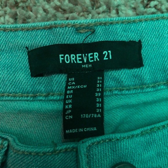 Jeans - Picture 2 of 3